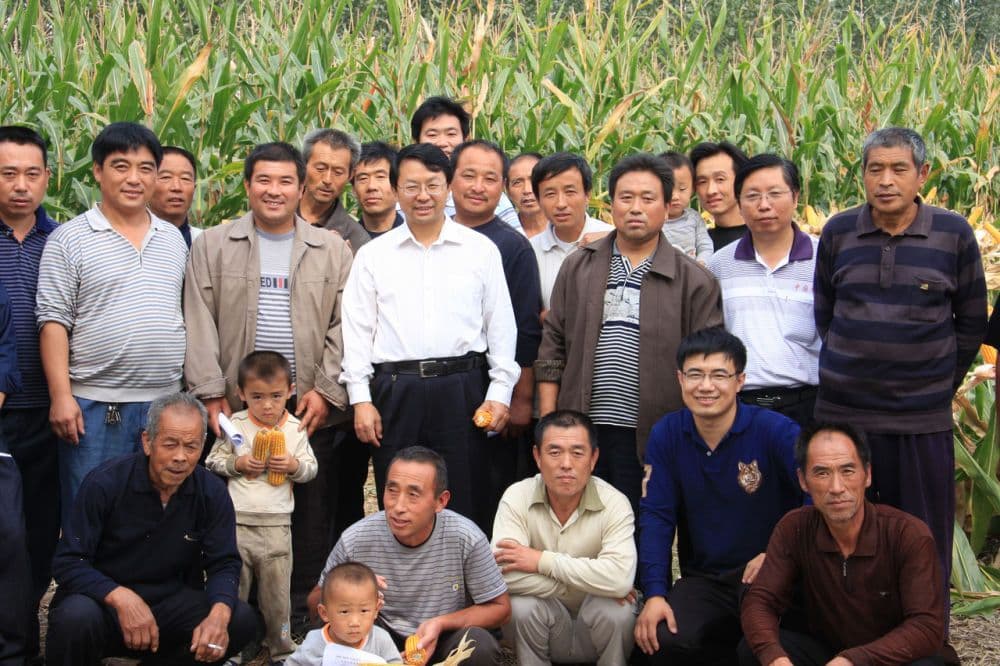 这位人大代表把论文写在大地上，将成果留在农民家——“农民院士”张福锁