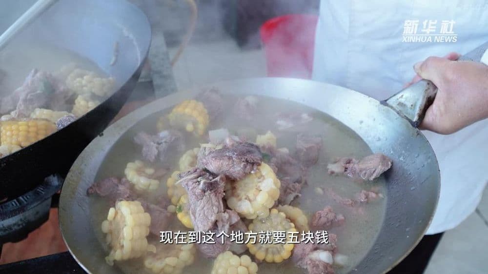 江苏淮安涧前村助餐点：五元午餐 暖胃又暖心