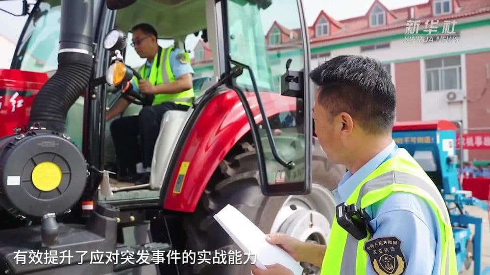 莱西市农机应急演练护航“三秋”安全生产