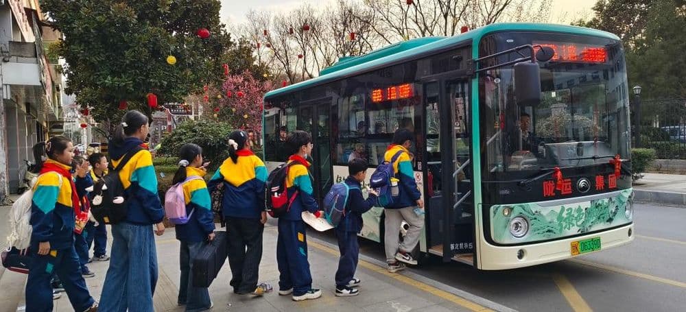 共享食堂、免费公交 一座小城的“幸福密码”