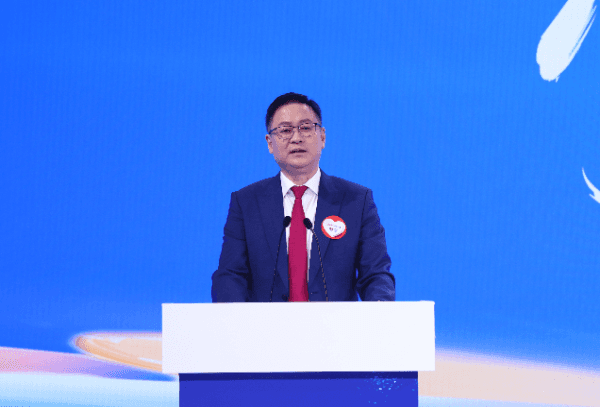 健帆集团董凡：中国原创科技 让生命更有温度