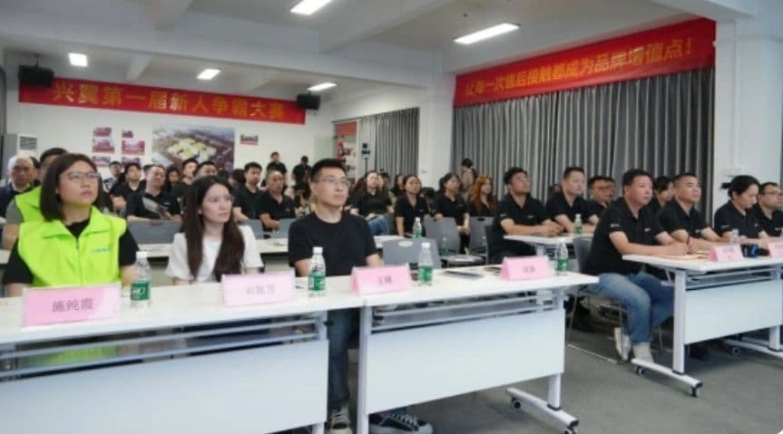 福建兴翼开展第八届无尘月公益系列活动助力尘肺病防治