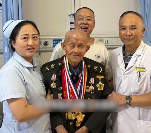 102岁老兵看完阅兵当晚安详离世